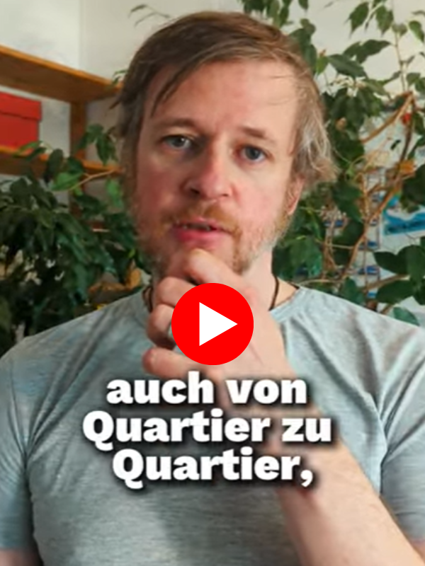 Jan Schwarz vom Klimabündnis stellt Energiekarawane vor